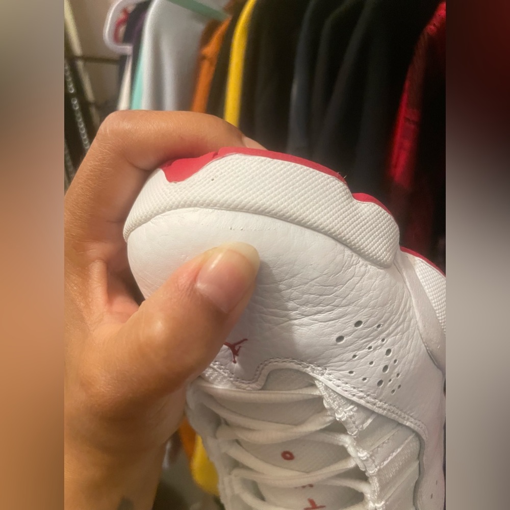 Jordan 6 Rings - Picture 7 of 8